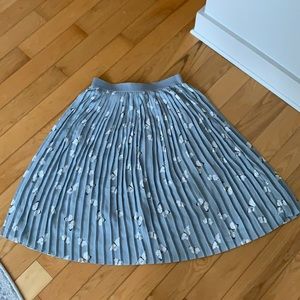 Pleated butterfly skirt - free with a bundle